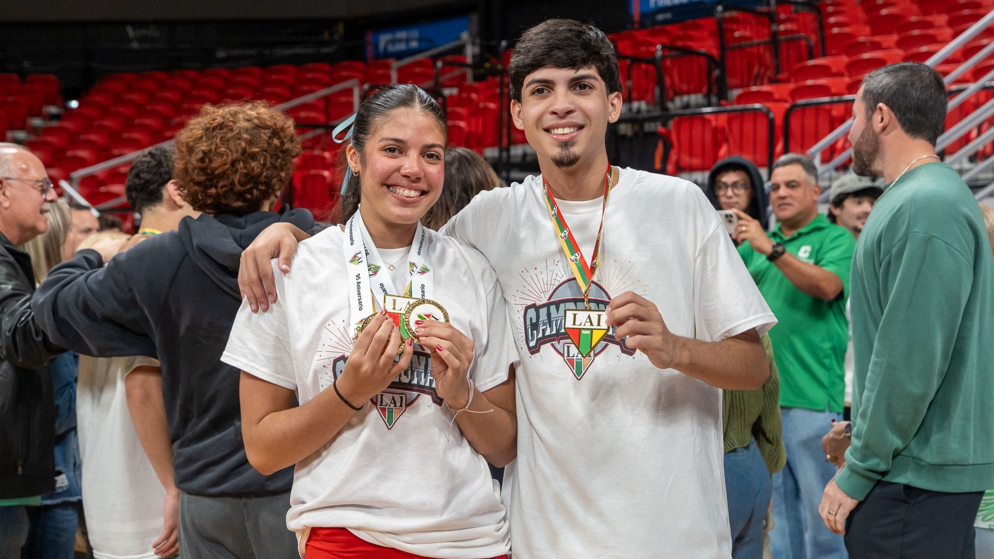 La cepa de voleibolistas guayanillenses llevó sus respectivos campeonatos a su hogar