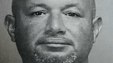 Eddie Santos González fue arrestado luego de agredir a su pareja en Bayamón.