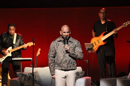 San Juan, P.R.- Abraham dio un espectáculo de casi tres horas. (2 de noviembre de 2025)