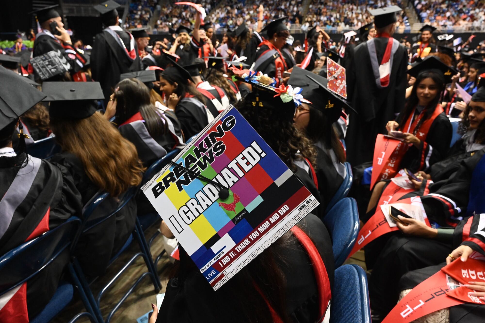 La Universidad de Puerto Rico, Recinto de Río Piedras celebra su Centésima Vigésima Colación de Grados. Coliseo de Puerto Rico. Hato Rey Metro PR 26 de junio de 2025