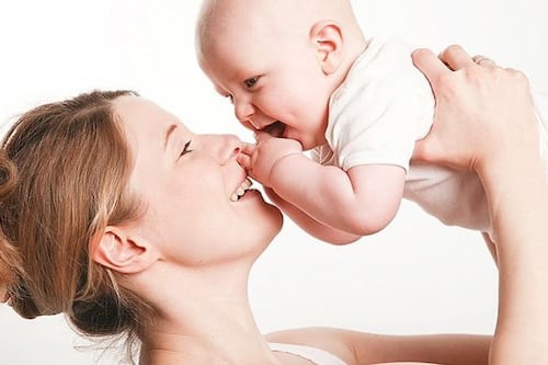 Estudio revela que el cerebro de los bebés clasifica los objetos con solo dos meses de edad