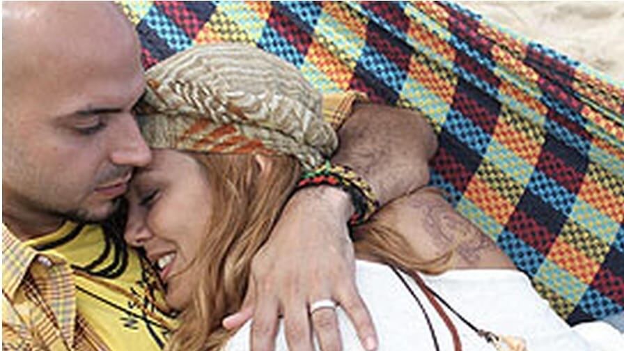 El cantautor boricua Sie7e (David Rodríguez Labault) y su esposa Jessica Rodríguez “SUGU”