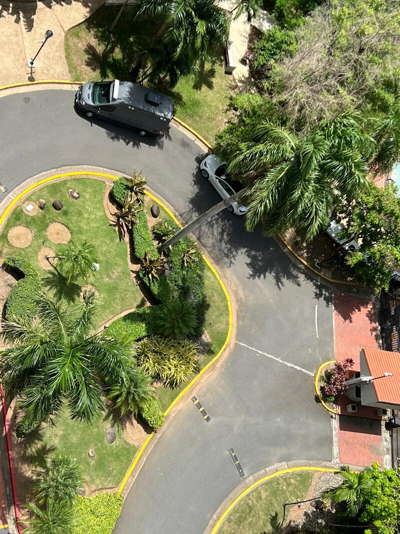 Al mismo tiempo que se realizó un allanamiento en las oficinas de la agencia de Educación.