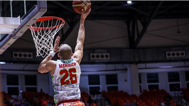 Los Santeros derrotaron a los Vaqueros de Bayamón.