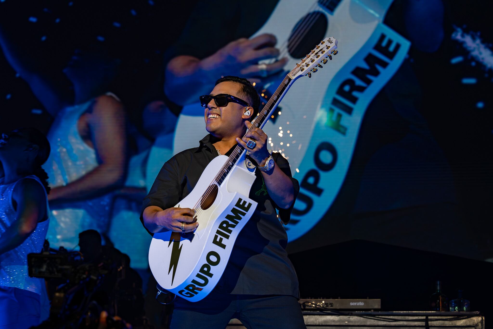 Grupo Firme en su concierto en Puerto Rico.