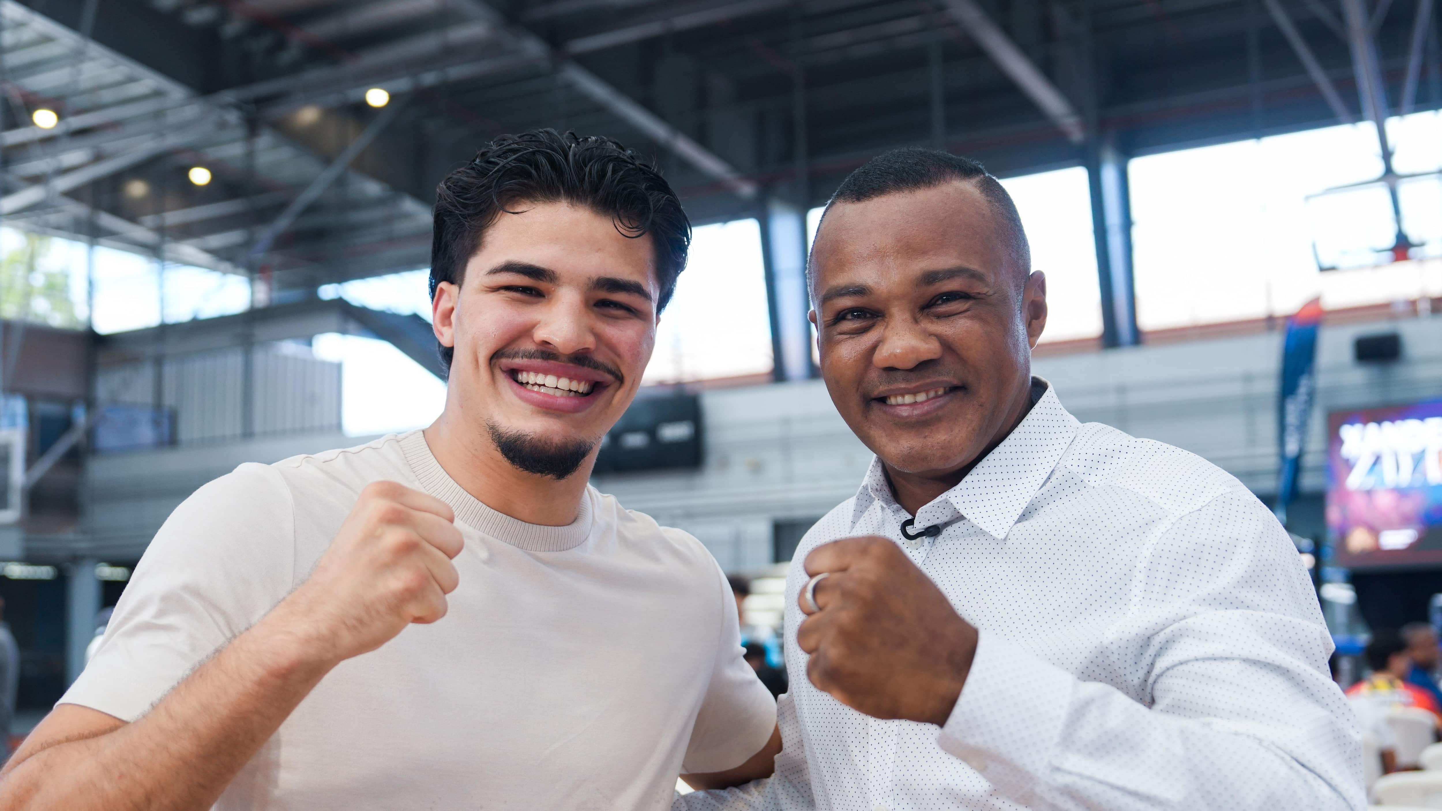 Xander Zayas junto a Tito Trinidad