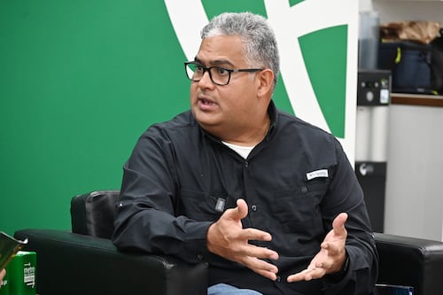 Ante paro en la AAA: Presidente convoca reunión con la UIA