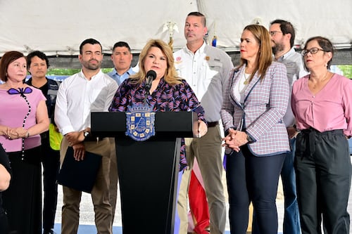 Anuncian ruta de autobuses y proyectos urbanos en Canóvanas