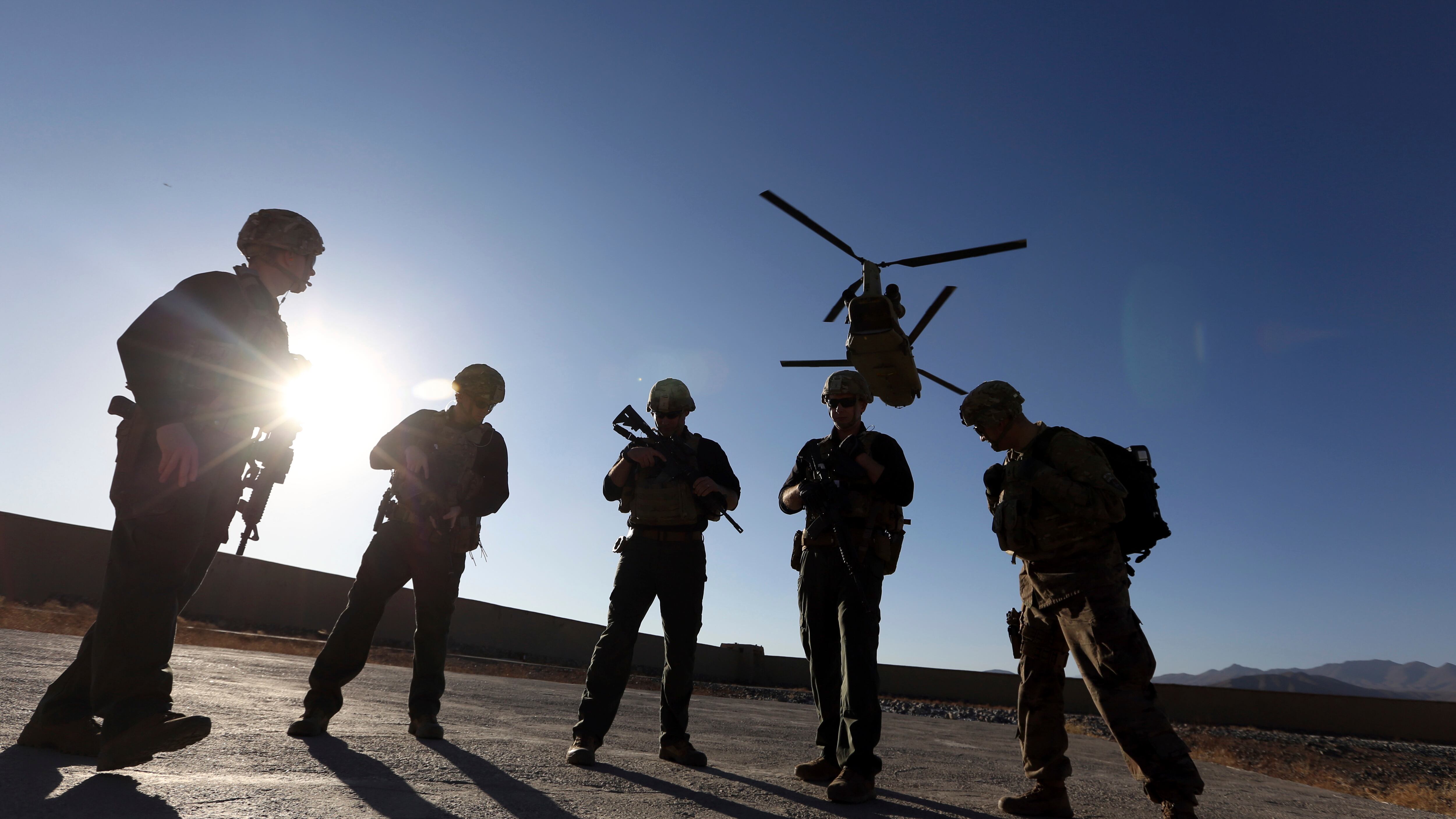 Estados Unidos: entregan base del ejército en Afganistán tras 20 años