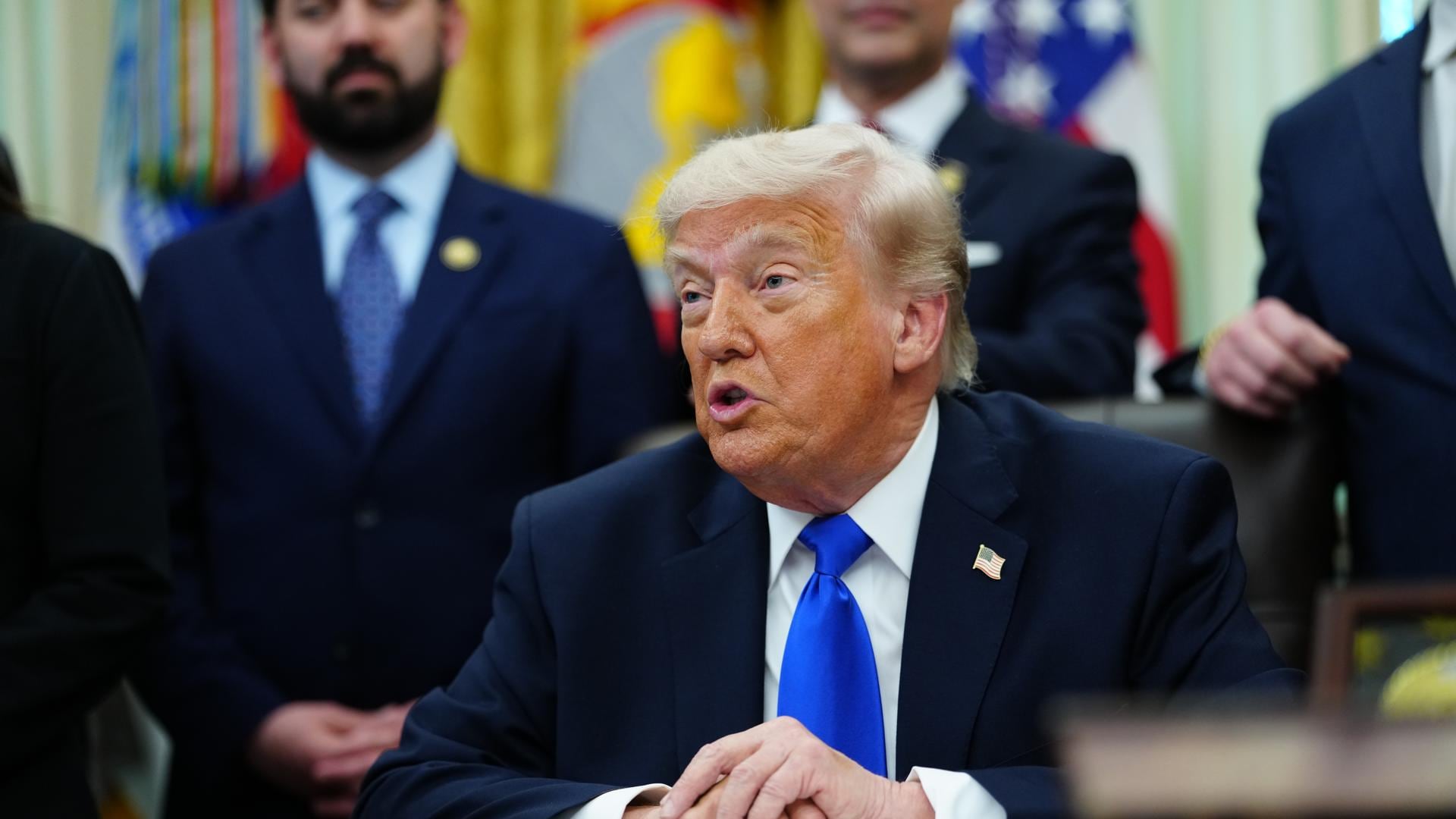Trump advierte que podría retirar sus tropas de España e Italia por su postura sobre Irán