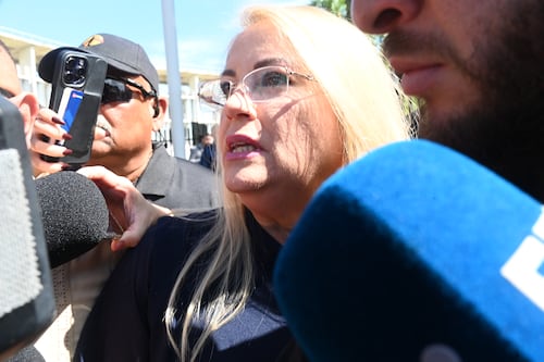 Casa Blanca revisaría indulto a Wanda Vázquez tras omitir caso federal por delito menos grave