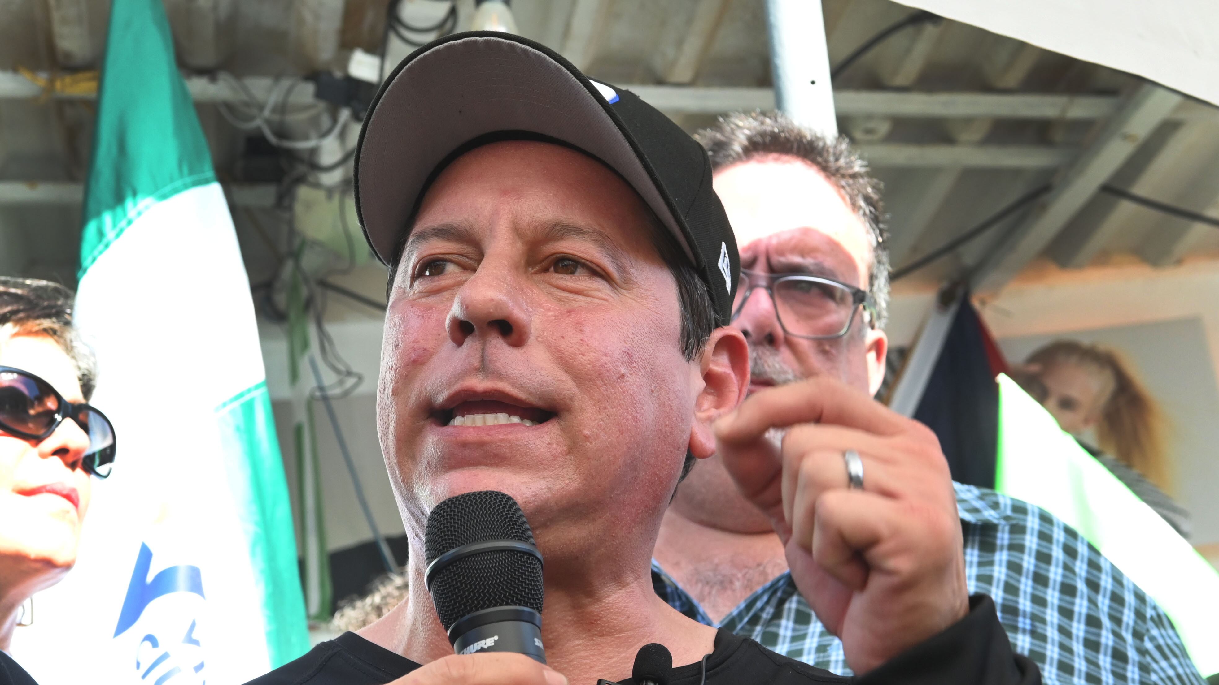 Juan Dalmau, se reintegra a la faena política