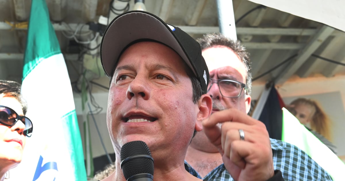 ¡Urgente! Juan Dalmau, Ex-Candidato a Gobernador, Hospitalizado: Lo Que Sabemos