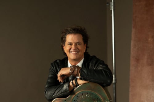 Carlos Vives presenta su nueva producción discográfica “El último disco Vol.1”