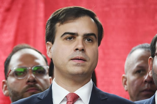 Comisionado Residente anuncia fondos federales para proyectos de recuperación