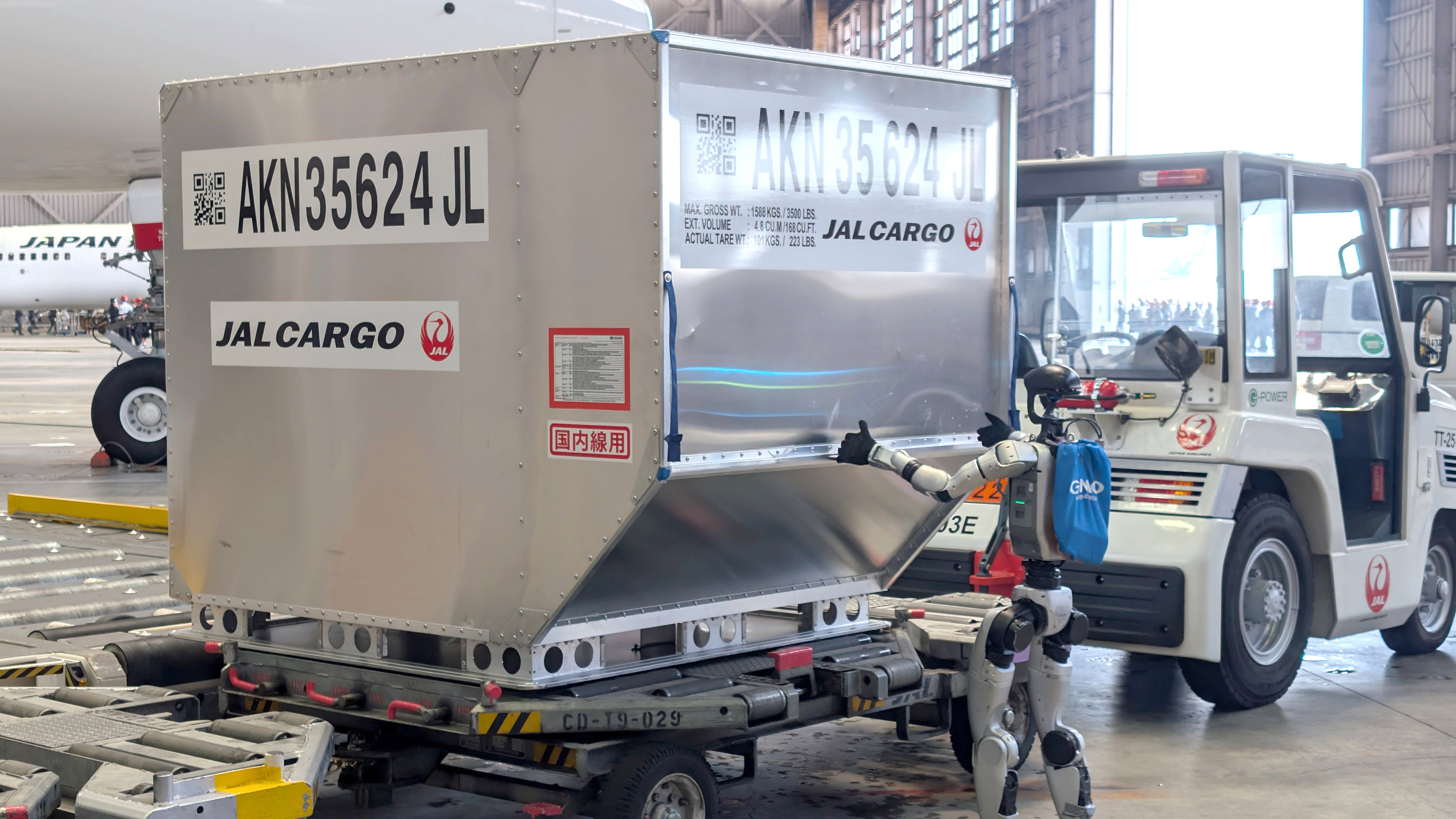 Japan Airlines utilizará robots humanoides en tareas de carga y descarga de aeropuertos