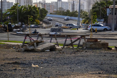 Retrasada la reapertura de rotonda entre avenida Rexach y Cantera