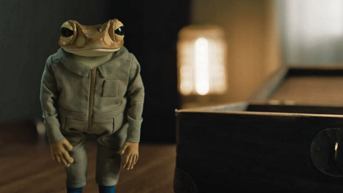 Captura de pantalla del cortometraje Debí Tirar Más Fotos, donde aparece el personaje Concho