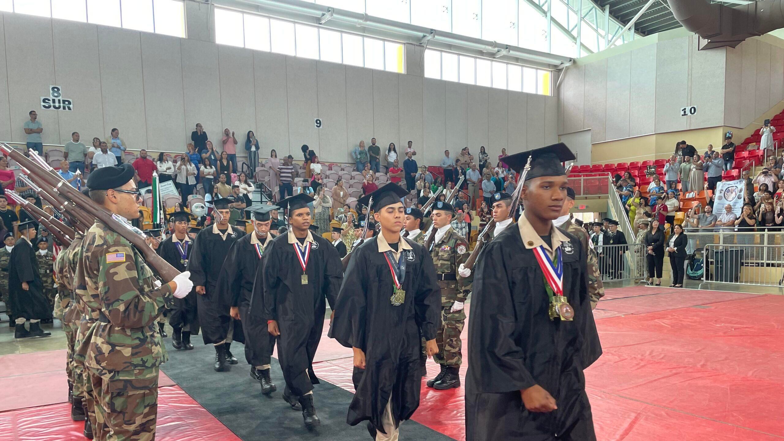 Academia Youth ChalleNGe de la Guardia Nacional gradúa 216 cadetes en Juana Díaz.