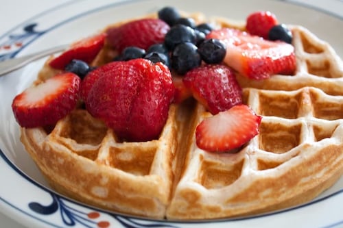 Mira la receta ideal para hacer waffles perfectos