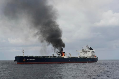 Nuevo ataque de rebeldes hutíes en Yemen contra buque 