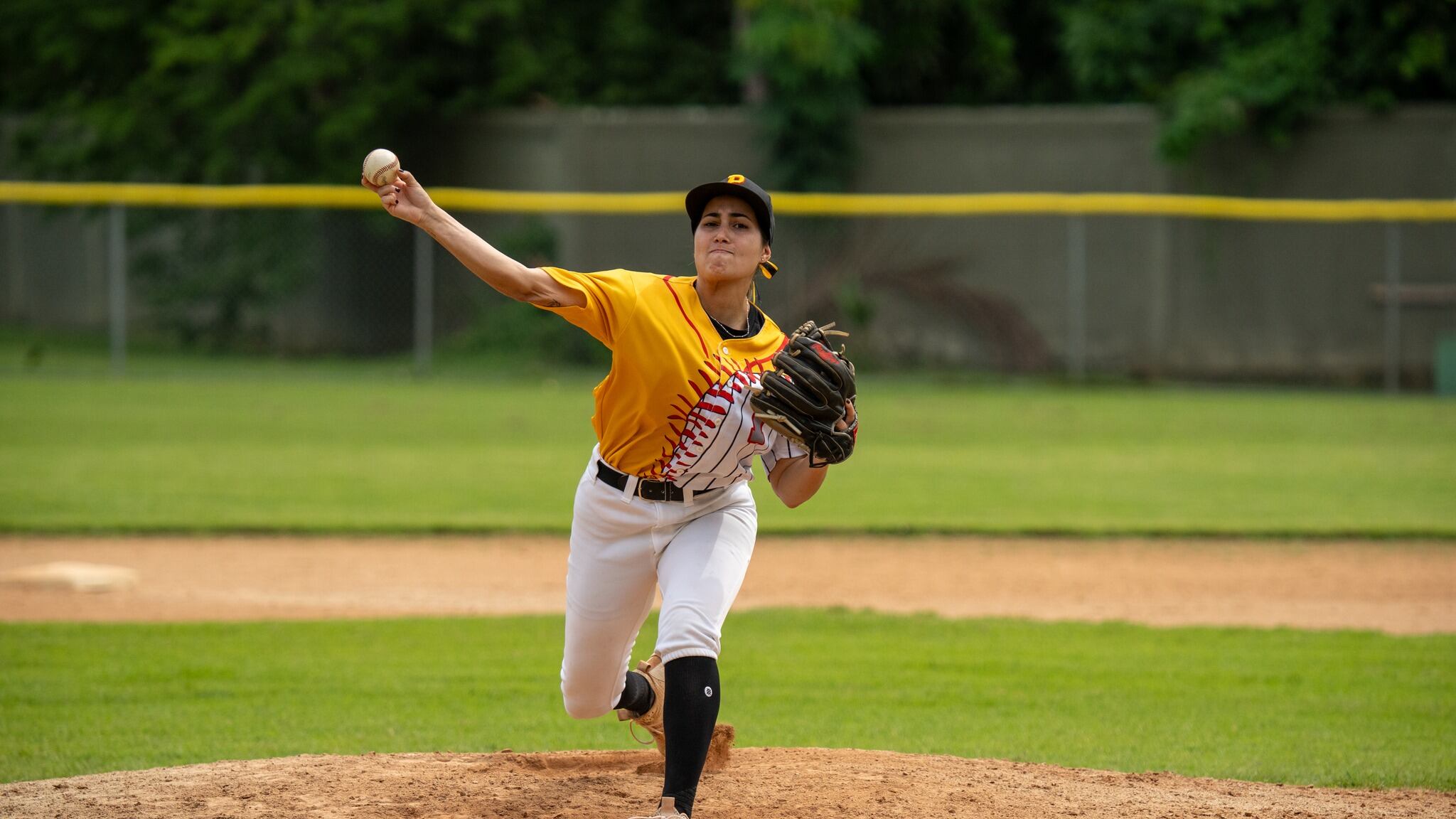 Nashaliz Agosto de las Poetas de Juana Díaz.