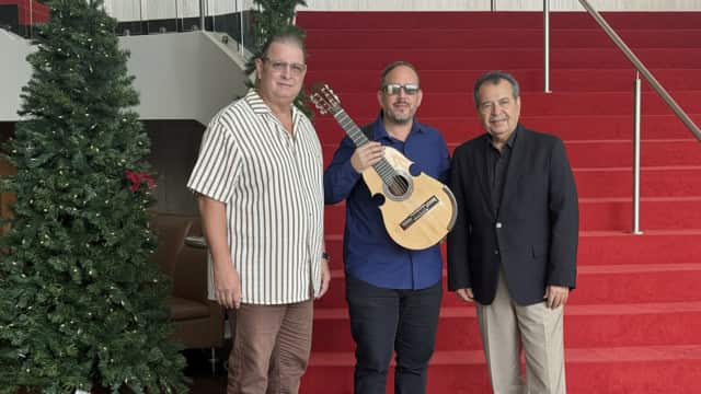Jovino González, Christian Nieves y Roselín Pabón.