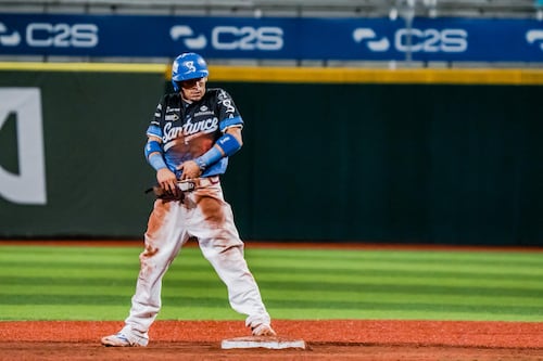 Cangrejeros toman ventaja 2-0 de la serie final ante los Leones de Ponce en el béisbol invernal