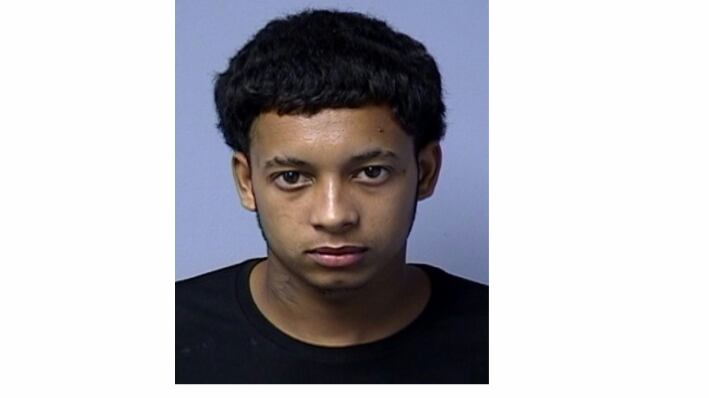 Arrestado en Yabucoa por drogas y armas.