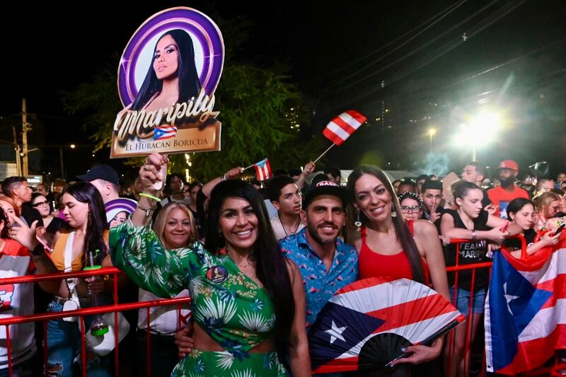 Boricuas ven La Casa de los Famosos