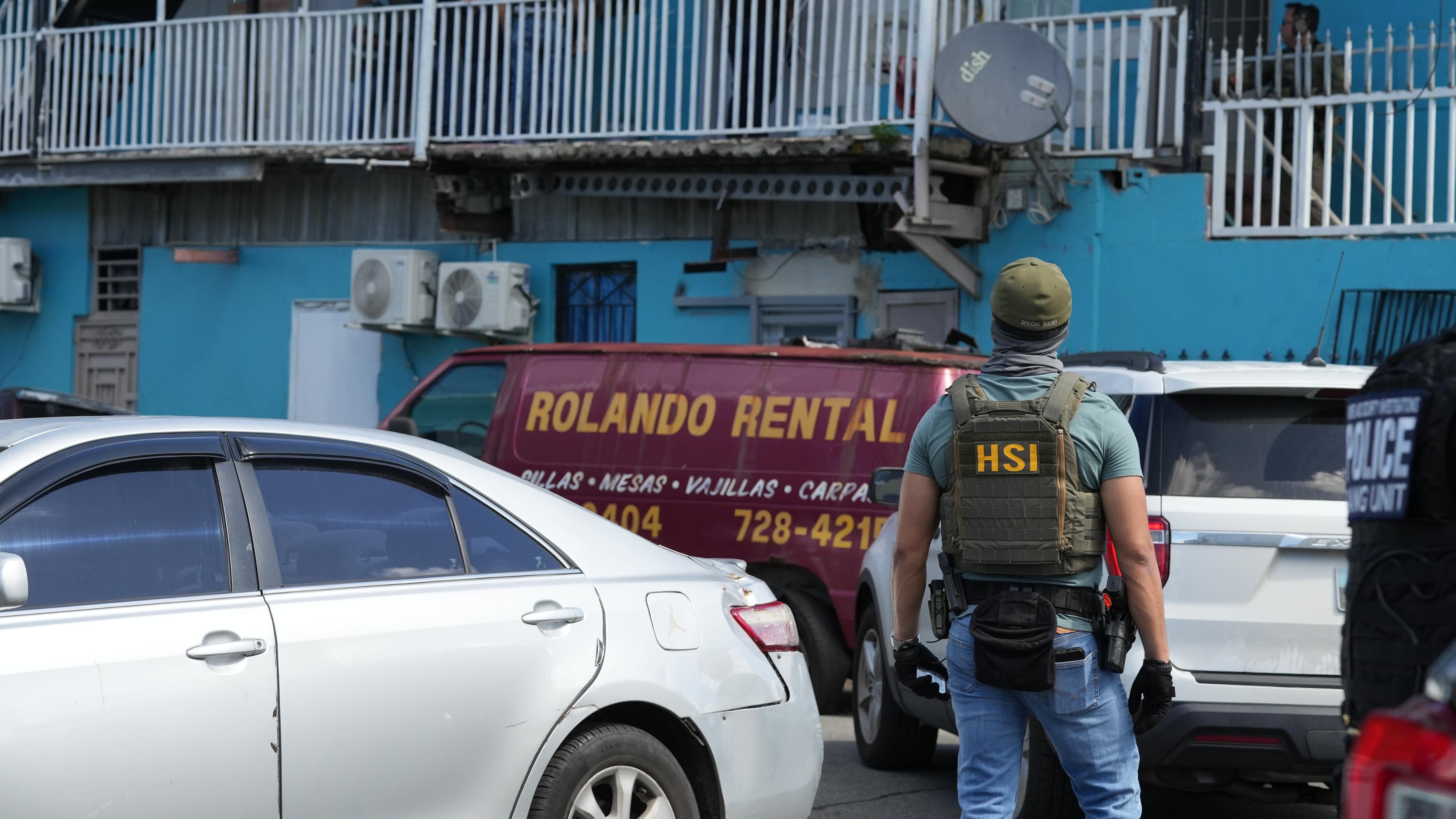 Operativo ICE Barrio Obrero