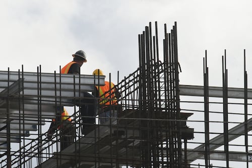 ¿Buscas trabajo? Anuncian sobre mil vacantes en la construcción en Puerto Rico
