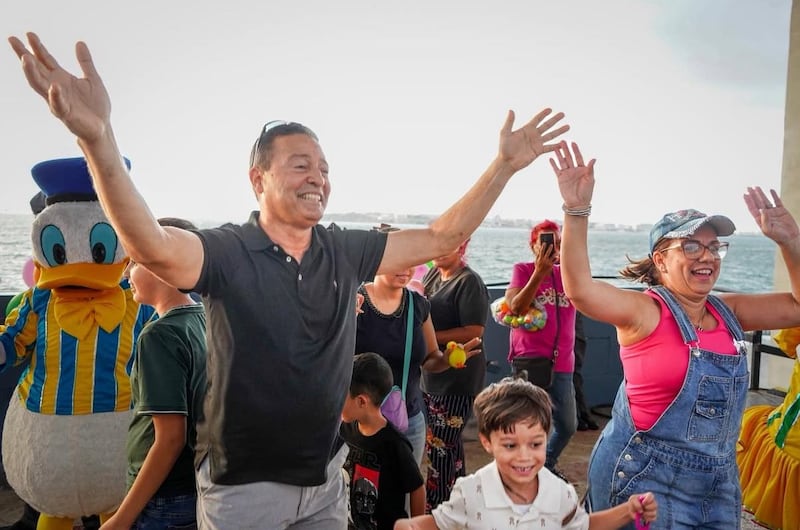 Cataño, Puerto Rico – El Municipio de Cataño invita a todas las familias a participar de la actividad del Domingo de Pascuas, que se celebrará este domingo, 5 de abril de 2026, en la tarima principal Edwin Rivera Sierra del Frente Marítimo, desde las 4:30 p.m. hasta las 6:30 p.m., como parte de la programación especial de estos días.