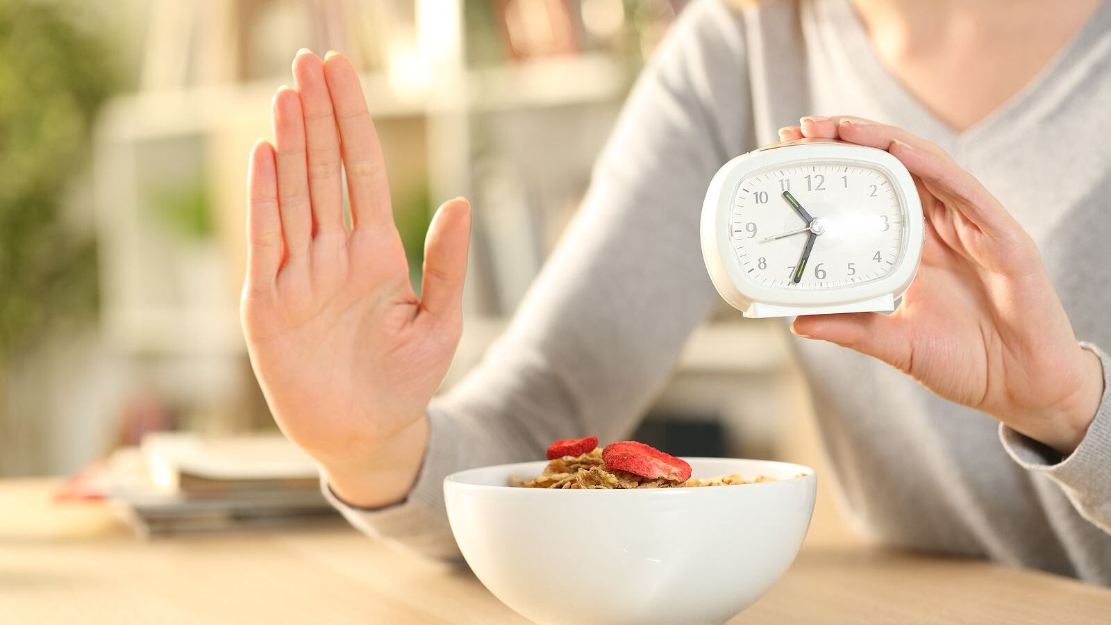 Estudio revela que puedes perder peso con el ayuno intermitente