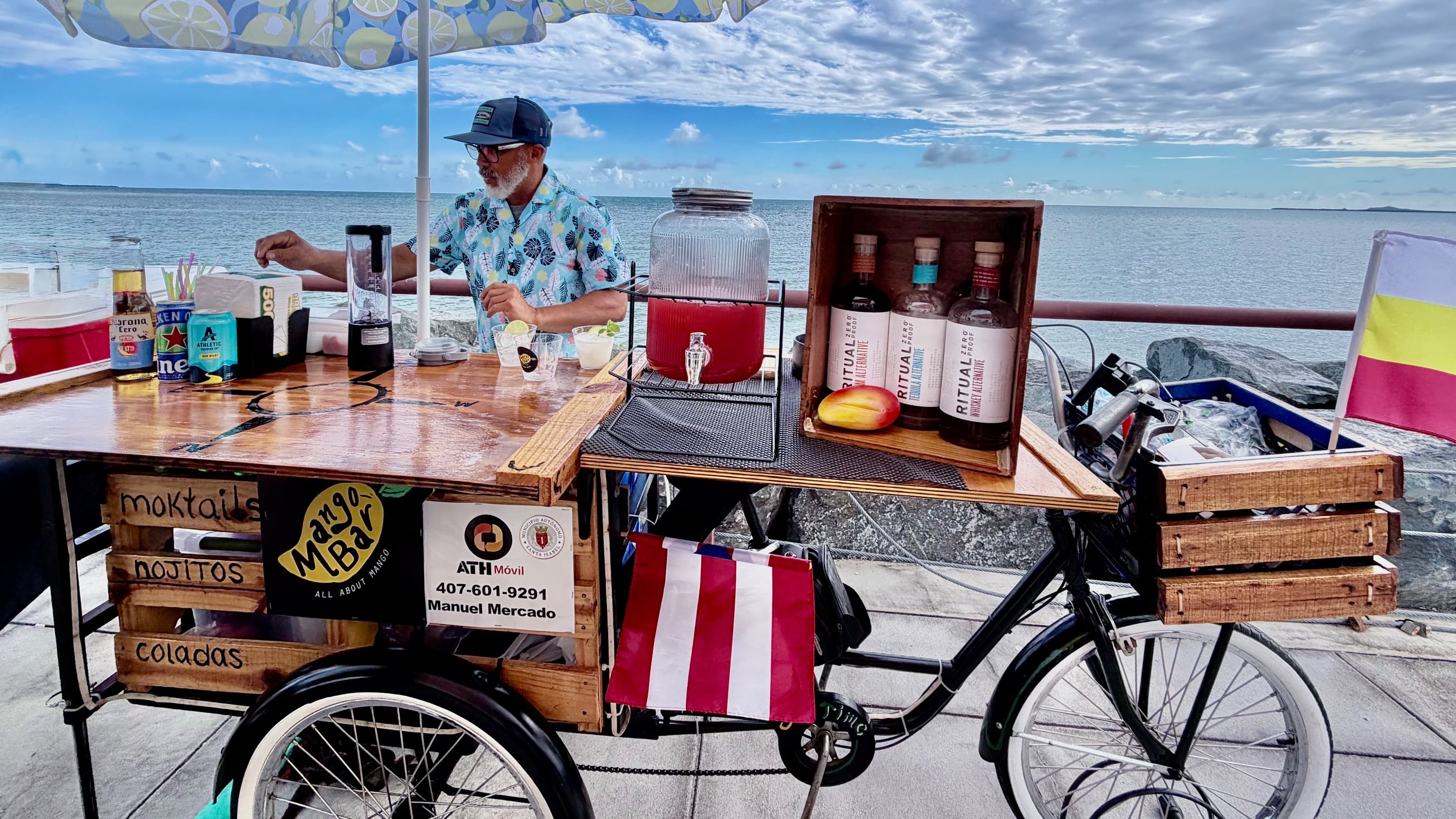 Uno de los mayores atractivos es su oferta de bebidas sin alcohol, elaboradas con refrescantes sabores
