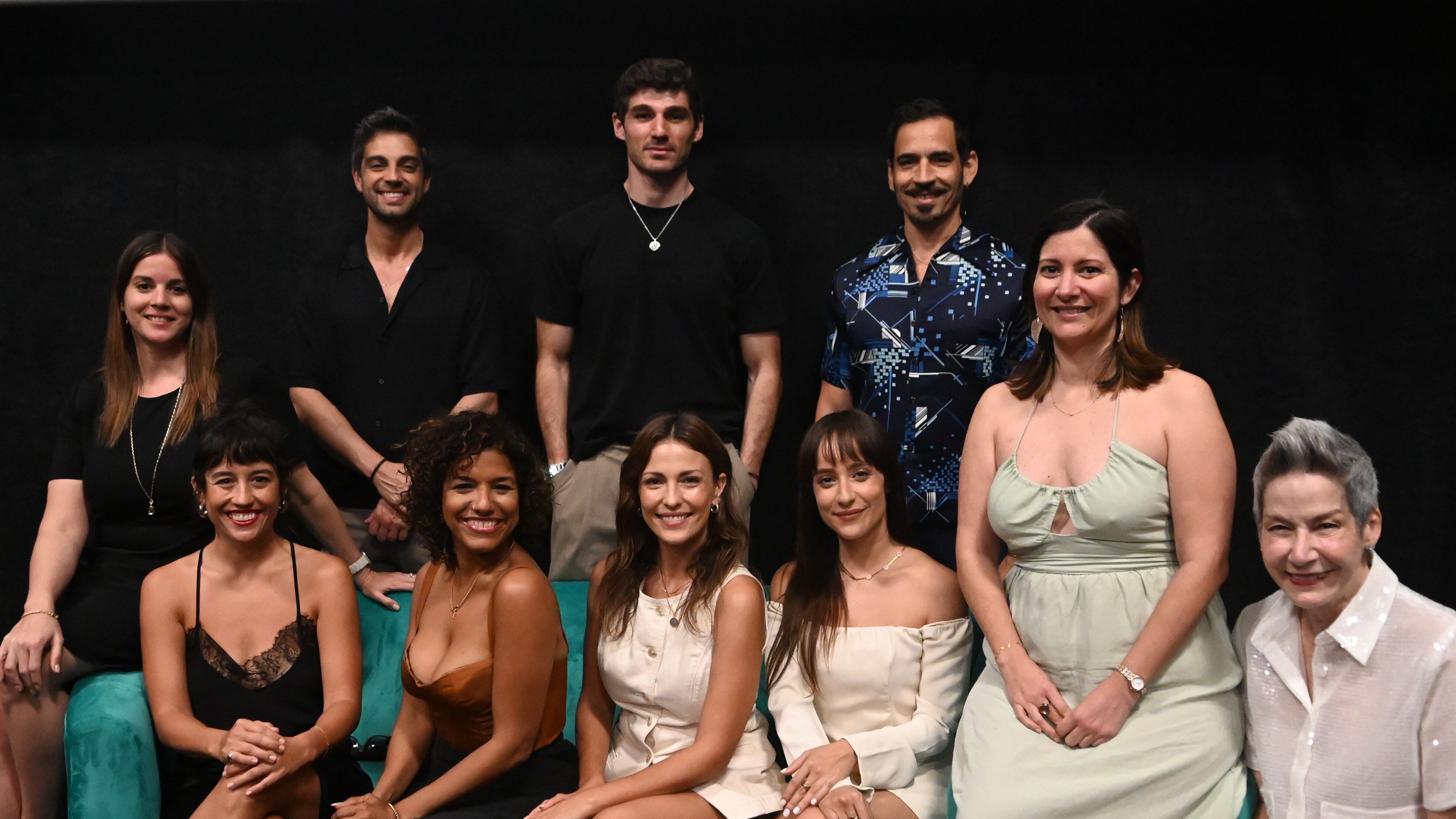 Conferencia de Prensa de la película @amor