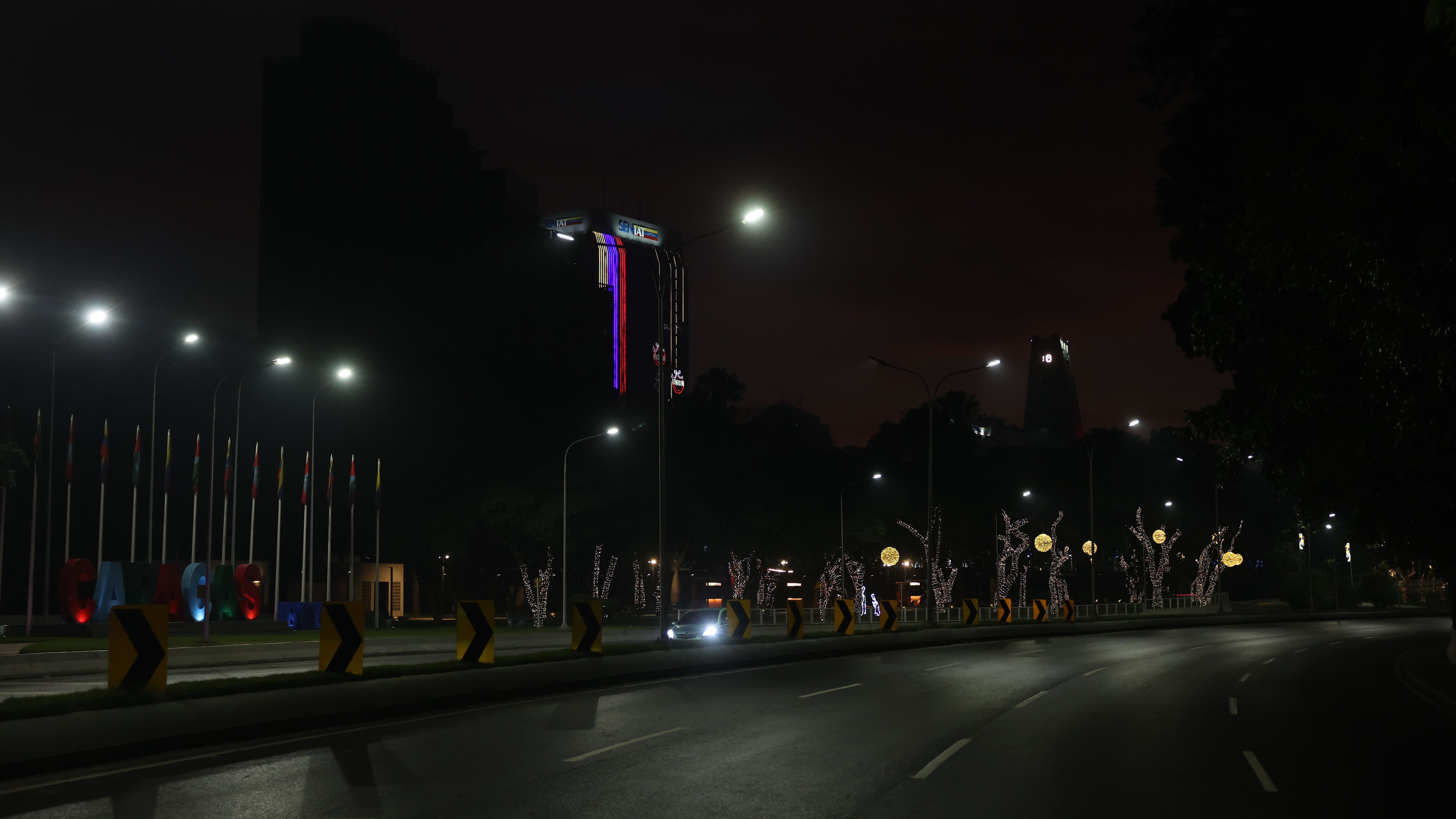 Ministro confirma ataques a zonas civiles de Venezuela y dice que buscan posibles víctimas