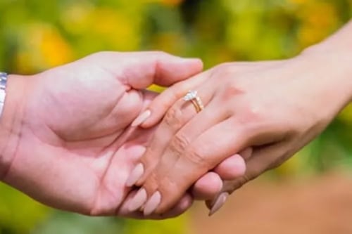 Matrimonio en puerta: Exhabitante de LCDLF sorprende con su compromiso; no se casará con su ‘amor de reality’