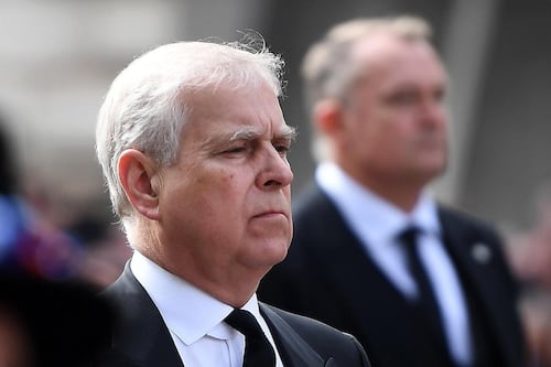 Arresto de Andrés Mountbatten-Windsor reabre la lista de escándalos en la realeza británica