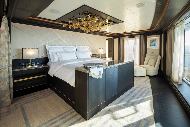 Reggent Suite