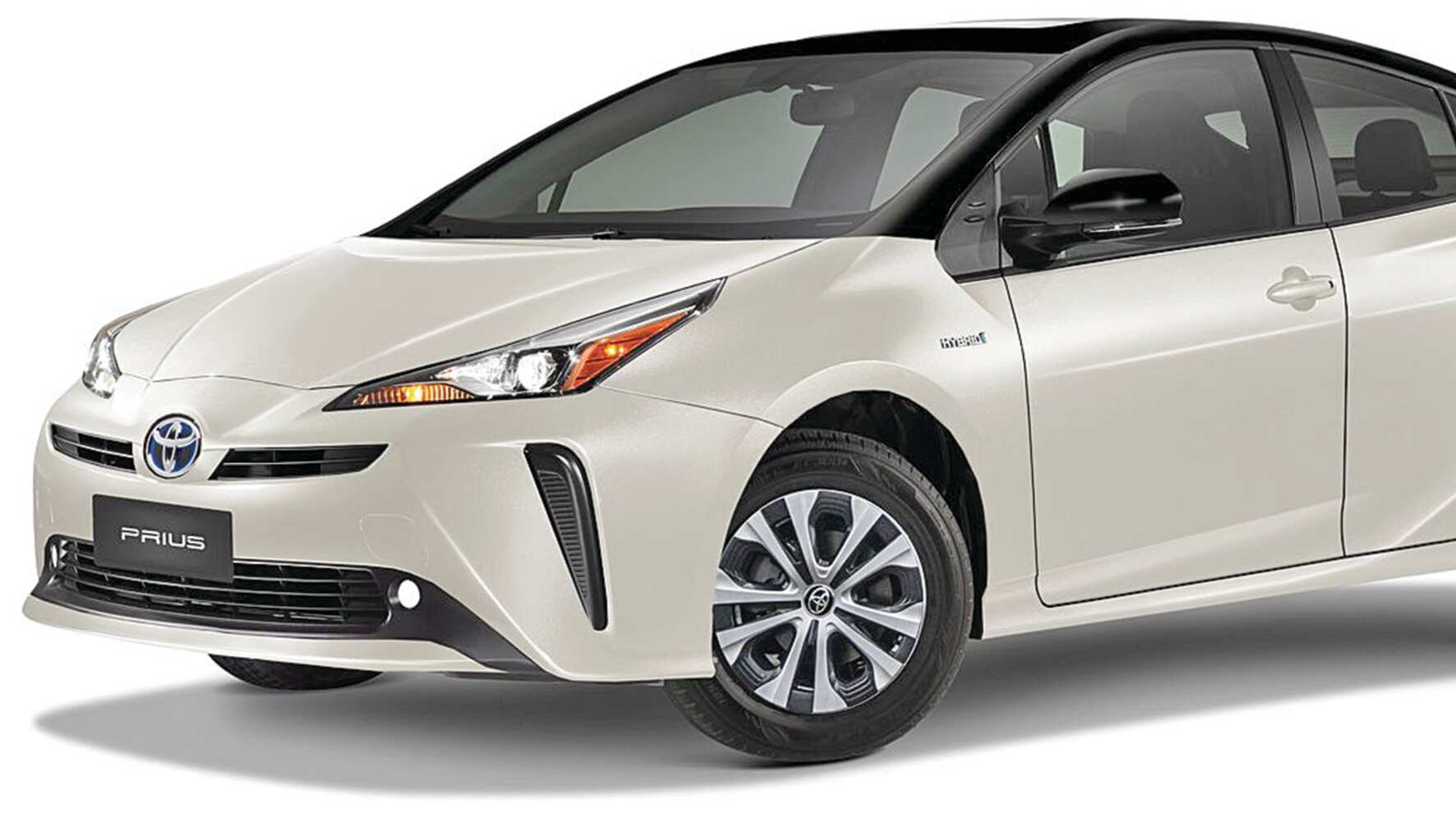 Prius blanco.