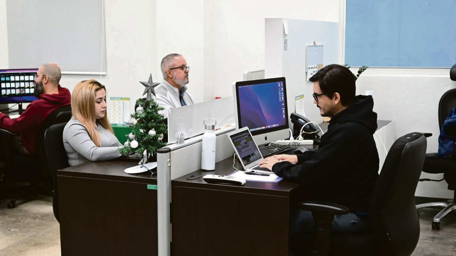 Sala de redacción Metro Puerto Rico.