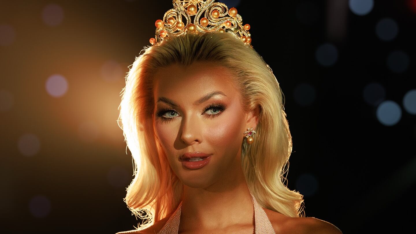 Victoria Kjaer Theilvig.