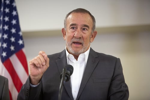 Exsecretarios de Desarollo Económico advierten que Puerto Rico ha carecido de una política económica estructural y sostenida