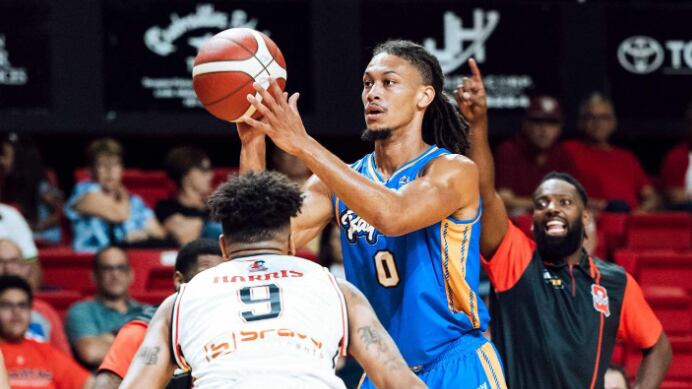 Piratas de Quebradillas vs. Vaqueros de Bayamón