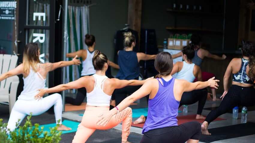 El Yoga, además, es una buena actividad física