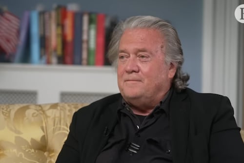 Tribunal Supremo de EE. UU. allana la anulación de la condena contra Steve Bannon por desacato