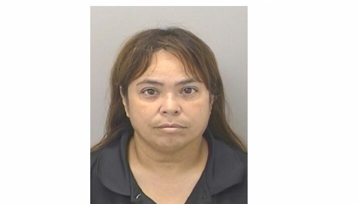 Zwinda I. Colón Vélez.