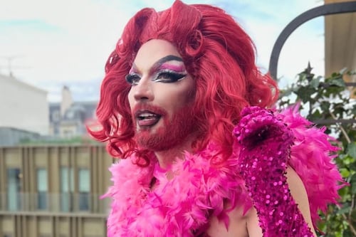 Julián Gil se transforma en una maravillosa ‘drag queen’ 