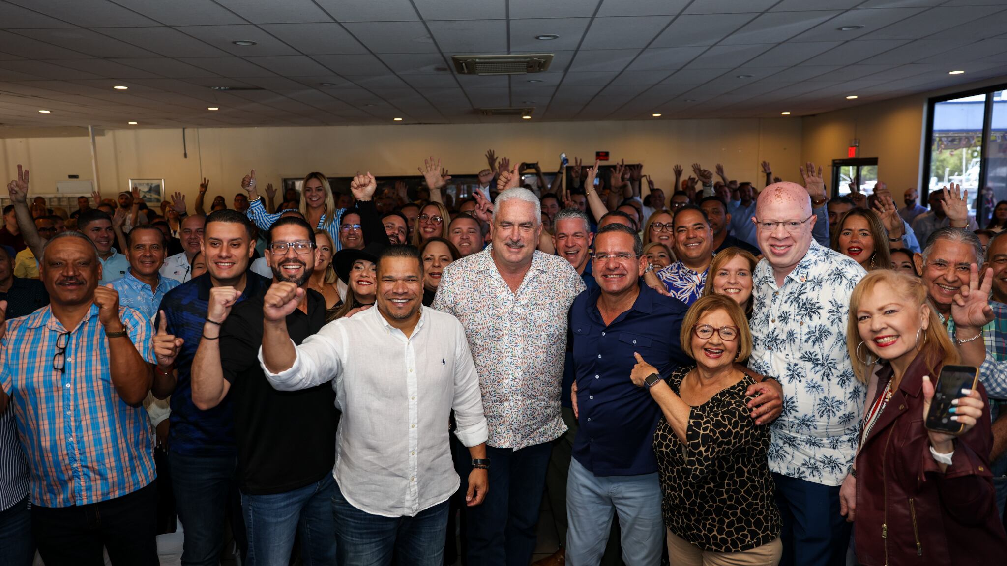 Reunión de candidatos a todas las posiciones electivas